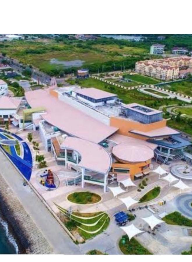 San Remo Oasis Srp Cebu Aparthotel Exterior photo